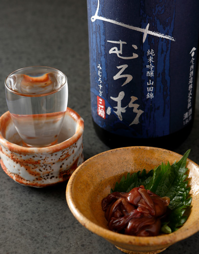 写真：奈良・三輪の日本酒「みむろ杉」と市橋の酒肴